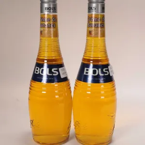 Bols/ Creme de Bananes/ 750ml/ 17% ABV X 2 bottles Note: Alcohol cannot be insured by any courier in