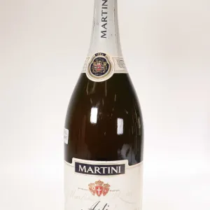 Martini/ Asti Sparkling Wine/ 1.5 Ltr./ 7% ABV Note: Alcohol cannot be insured by any courier in Can