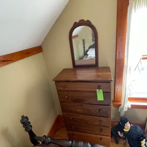 6 Drawer Dresser w/ Wall Mirror