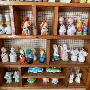 Wooden Shelf w/ Salt & Pepper Shakers