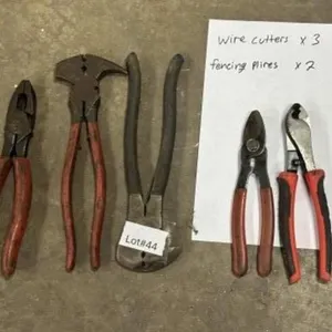 Wire cutters (3), fencing pliers (2)