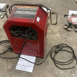 AC/DC Lincoln Arc welder 230 x 50 amp. (125/225)