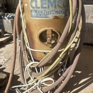 Clemco Contractor Last Machine Sand Blaster
