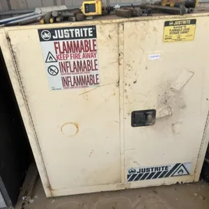 Justrite Sure Grip Ex flammable liquid storage