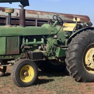 JD 4010 Tractor