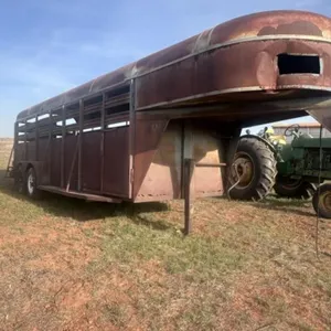 A & M 24' Goodeneck Stock Trailer