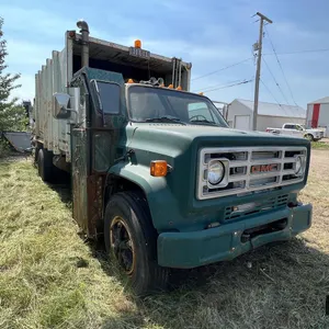 1988 GMC 7000 Garbage Truck (Non-Runner)
 UNRESERVED