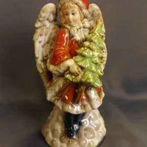 Vintage Ceramic Figurine "Christmas Traditions