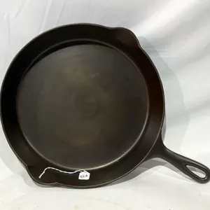 Erie #10 Skillet