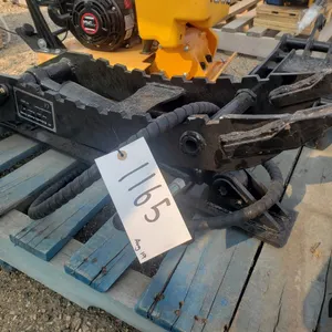 3T Hydraulic Thumb Clamp
 UNRESERVED