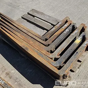 Forks to suit Forklift (10 of) 
