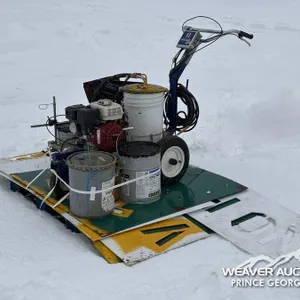 GRACO LINELAZER 3400 PAINT SPRAYER