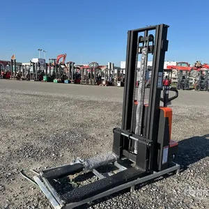 2026 STARVOX CDD15 1500 kg Electric Stacker (Unused)