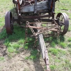Iron Wheel Manure Spreader (very rough)