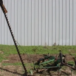 John Deere 38 3pt. 9' Sickle Mower