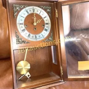 LINDEN EIGHT DAY CHIME CLOCK
