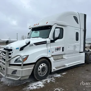 2023 Freightliner Cascadia 126 6x4 T/A Sleeper Truck Tractor