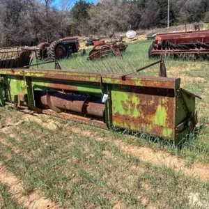 John Deere pickup header