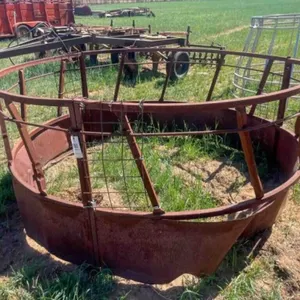 Steel round bale feeder