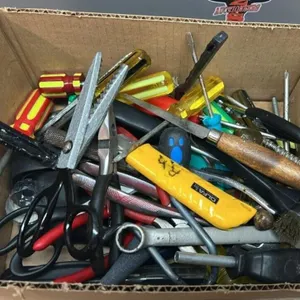 Screwdrivers and small tools. *NO SHIPPING