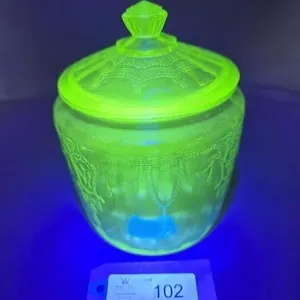 A.H. Uranium glass "Ballerina Pattern" Cookie Ja