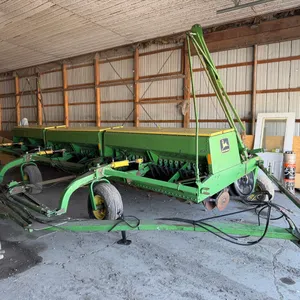 John Deere 9350 30' (3-10) press drills w/ transport