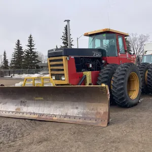 1986 756 Versatile Tractor   SN: 270174   **O-157**