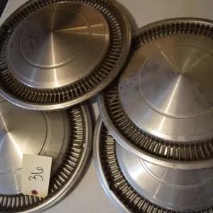 70-72 Monte Carlo Hub Caps
