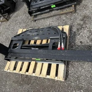 2026 Unused Giyi Skid Steer Side Shift Fork