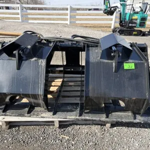 2026 Giyi Unused Skid Steer Hollow Wood Grabber