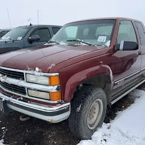 1998 CHEV SILVERADO GMT-400 2500 4X4 EXT CAB SHORT BOX TRUCK