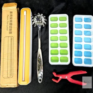 NEW Kitchen Tools Set: Pasta Server, Film Cutter, Bowl Holder, 2 Stackable Ice Cube Trays w/ Lids