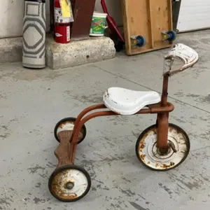SMALL ANTIQUE TRICYCLE