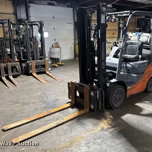Toyota 8FGCU25 forklift