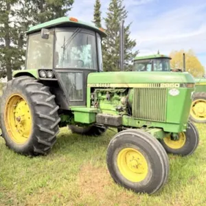 1985 John Deere (JD) 2950 Tractor