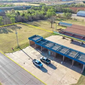 4/29 Lary L. Damron Auction  Clinton OK