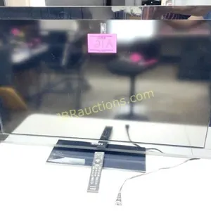 SANYO BRAVIA FLAT SCREEN TV W REMOTE 40" 2011