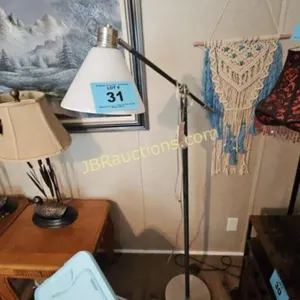 MCM FLOOR LAMP