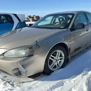 2005 Pontiac Grand Prix 4 Door Car, 3.8L, 332,397km, Gold, *VIN 2G2WR524651344431 (P10-R2-S2024)