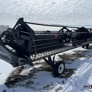 2011 MacDon D60-D 40' Swather Header
 UNRESERVED