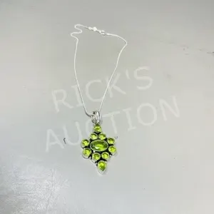 Peridot & 925 silver pendant & chain