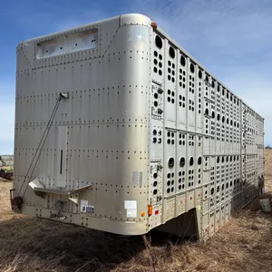 1989 Wilson Livestock Trailer