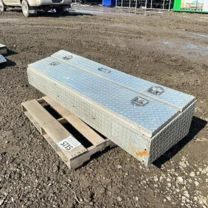 CHECKER PLATED TOOL BOX