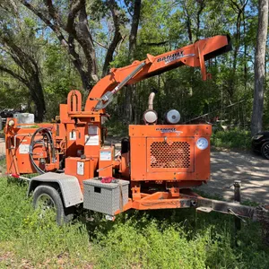 BANDIT MODEL 90 TRAILER MOUNTED WOOD CHIPPER