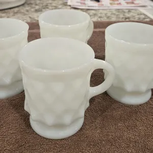 1114 - Set of 4 vintage Anchor Hocking Fire King Kimberly diamond white coffee mugs.  No stains.