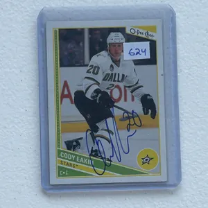 Cody Eakin - Autographed Hockey Card