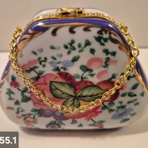 955. Vintage miniature porcelain purse (handbag), approx. 2 1/2 by 3 1/4 inches, 22k gold-plated tri