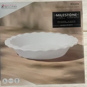 Donated by Milestone Oilfield - Fluted Pie Dish