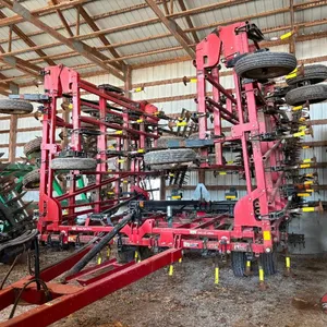 CaseIH Tiger-Mate II Field Cultivator  - New London WI