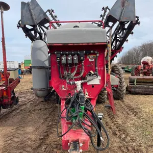 Redball 670 Sprayer - Prairie Farm, WI